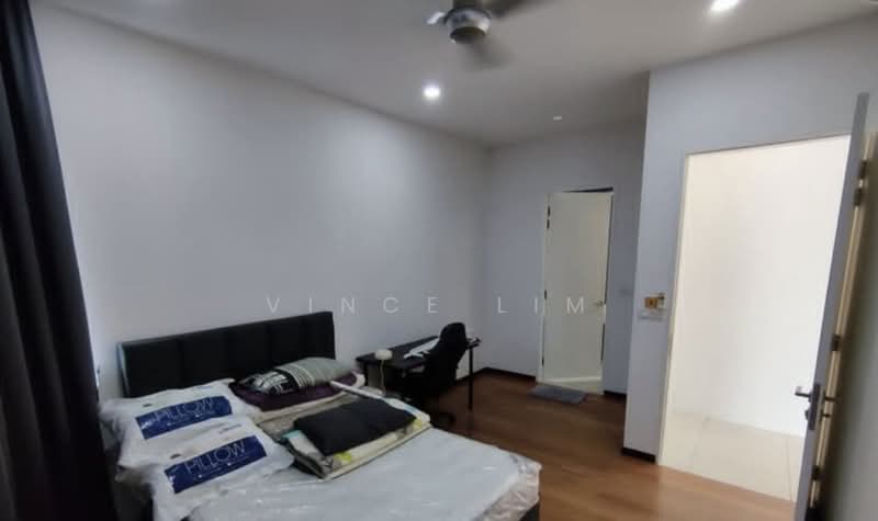 Kondominium untuk Dijual di Sky Condominium (Skyz Residence) - Vince Lim - Bedroom - PropertyGuru.com.my