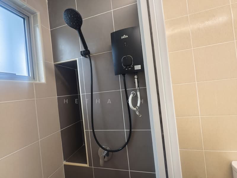 Service Residence for Sale at Serviced Residence @ Razak City Residences (RC Residences) - Hetha Chan - Bathroom - PropertyGuru.com.my