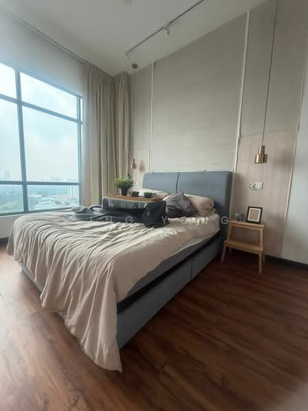 Service Residence for Sale at Molek Regency - Ping Yong Lee - PropertyGuru.com.my