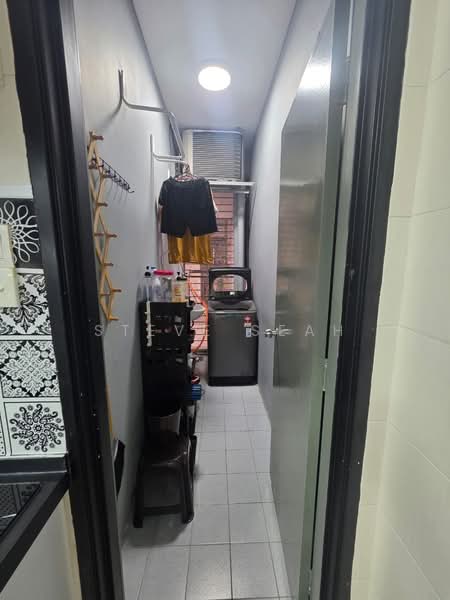 Service Residence for Rent at SuriaMas Suites - Steve Seah - Interior - PropertyGuru.com.my