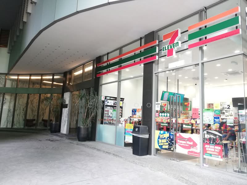 Service Residence for Rent at Bintang Fairlane Residences - CY Moo - Exterior - PropertyGuru.com.my