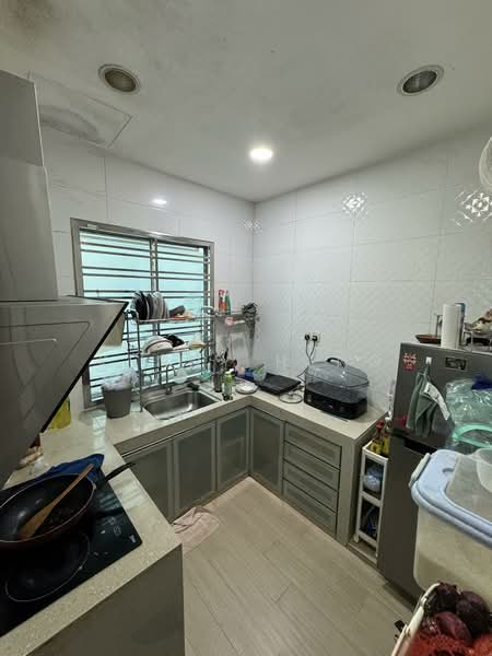 2-storey Terraced House for Sale in Kulai (Johor) - Kenny Heng - Kitchen - PropertyGuru.com.my