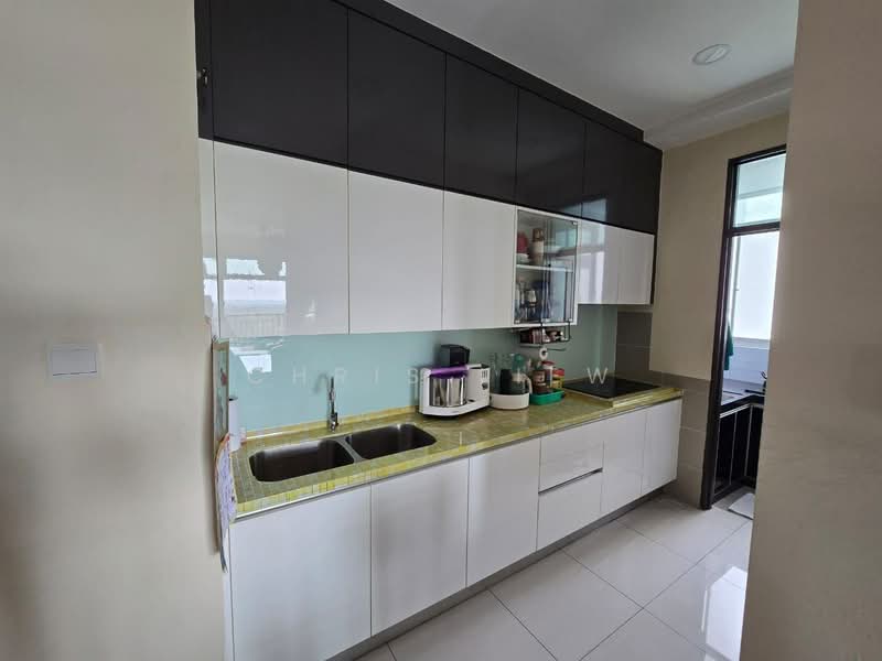 Service Residence for Sale at 8Scape Residence @ Sutera - Chris Liew - Kitchen - PropertyGuru.com.my