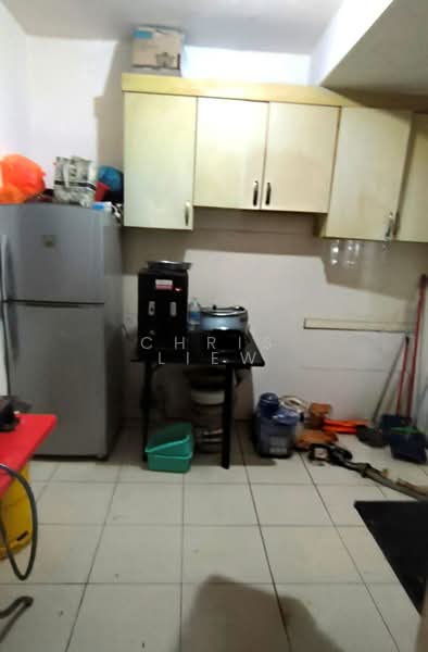 Service Residence for Sale at The Embassy (Bangunan Duta Impian) - Chris Liew - Kitchen - PropertyGuru.com.my
