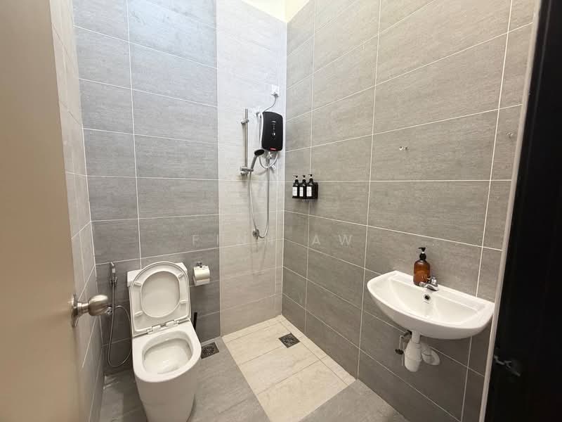 2-storey Terraced House for Sale in Taman Sutera (Johor Bahru) - Finn Aw - Bathroom - PropertyGuru.com.my