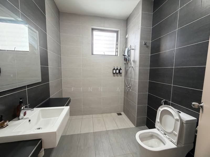 2-storey Terraced House for Sale in Taman Sutera (Johor Bahru) - Finn Aw - Bathroom - PropertyGuru.com.my