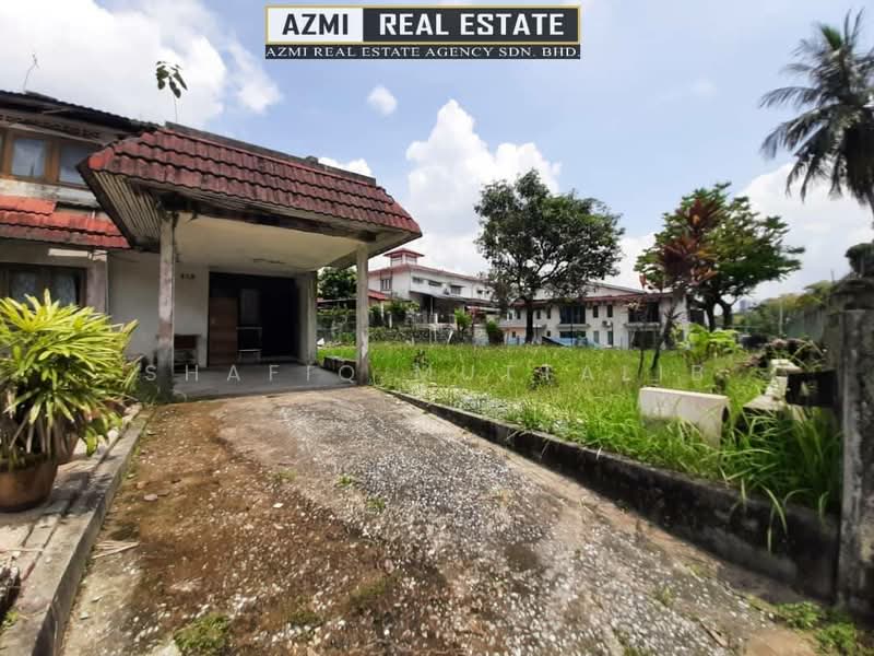 2-storey Terraced House for Sale in Ampang (Selangor) - Shafiq Muttalib - Exterior - PropertyGuru.com.my