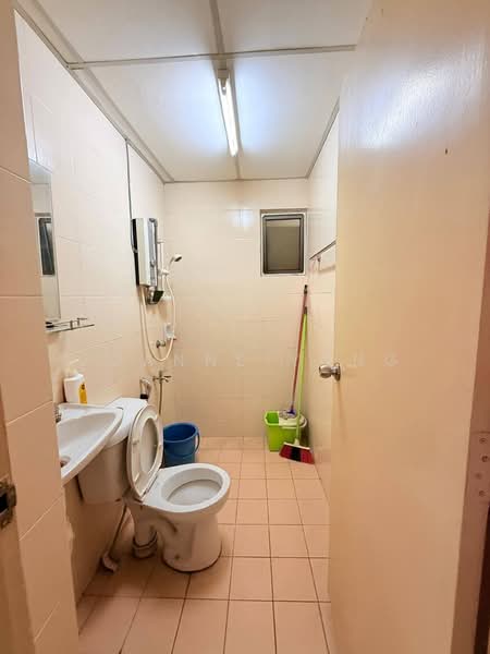 Apartment for Sale at Prima Regency - JOANNE YONG - Bathroom - PropertyGuru.com.my