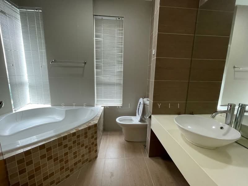 Condominium for Rent at Gaya Bangsar - Stefanie Yii - Bathroom - PropertyGuru.com.my