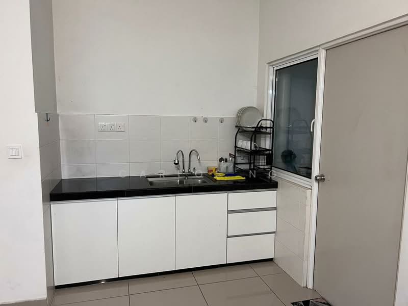 Service Residence for Rent at Saville D'lake - Carlos Ng - Kitchen - PropertyGuru.com.my