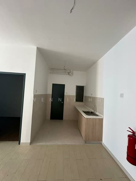 Selangorku Pr1ma Lakefront Homes untuk Untuk Dijual - RM 325,000, Apr 2026 - Kitchen - PropertyGuru.com.my