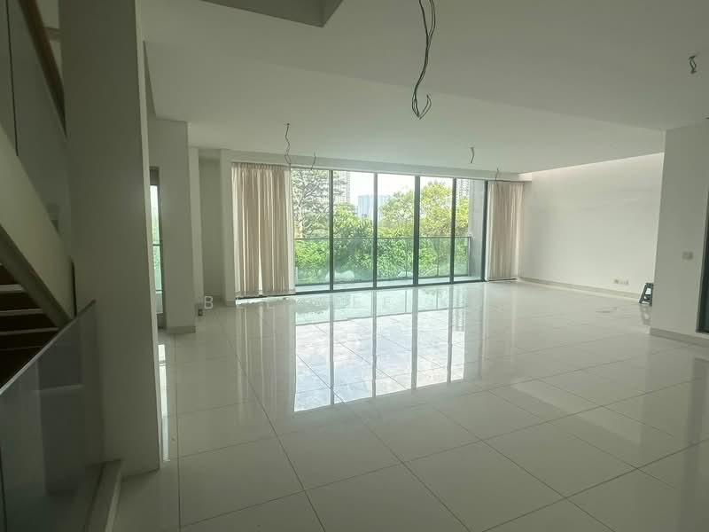 Rumah Banglo untuk Dijual di Taman Danau Desa (Taman Desa) - Bee Lee Ku - Living Room - PropertyGuru.com.my