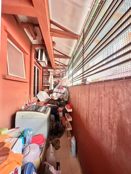 2-storey Terraced House for Sale in Alam Budiman (Shah Alam) - Shiqin Saidin - Balcony - PropertyGuru.com.my