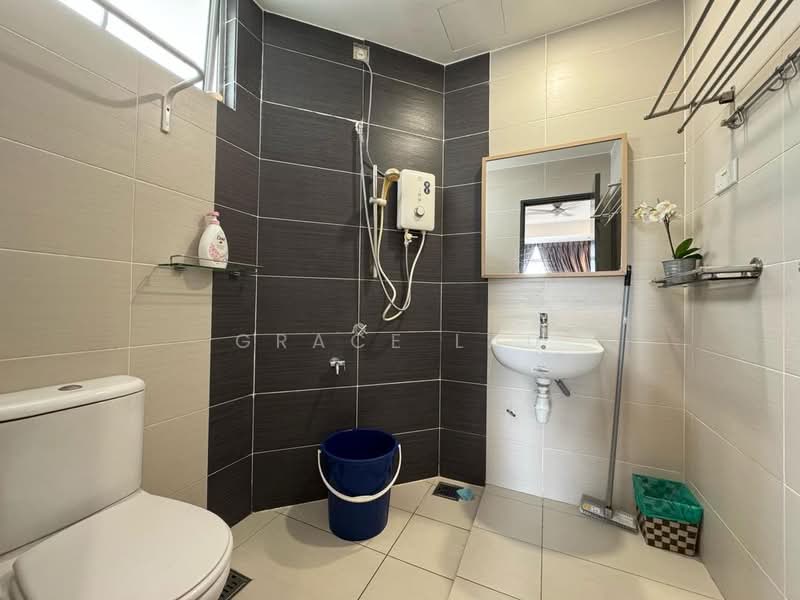 Apartment for Rent at Midori Green (Pangsapuri Hijauan) - Grace Lau - Bathroom - PropertyGuru.com.my