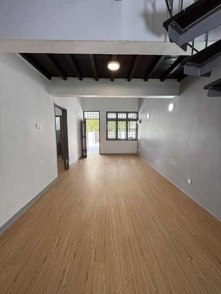 1-storey Terraced House for Sale in Taman Molek (Johor Bahru) - Jennifer Ng - PropertyGuru.com.my