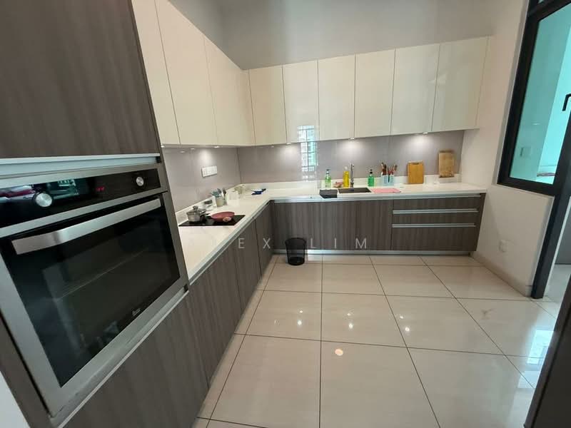 The LIGHT COLLECTION II untuk Untuk Disewa - RM 3,800 /bulan, Apr 2026 - Kitchen - PropertyGuru.com.my