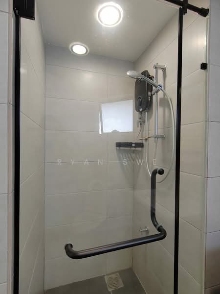 Changkat View untuk Untuk Dijual - RM 500,000, Apr 2026 - Bathroom - PropertyGuru.com.my