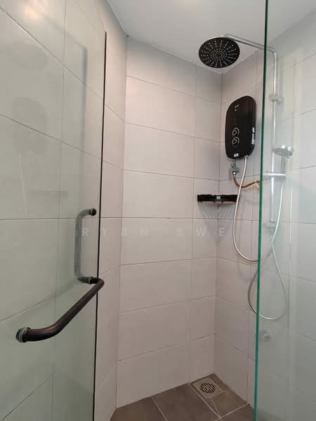 Changkat View untuk Untuk Dijual - RM 500,000, Apr 2026 - Bathroom - PropertyGuru.com.my