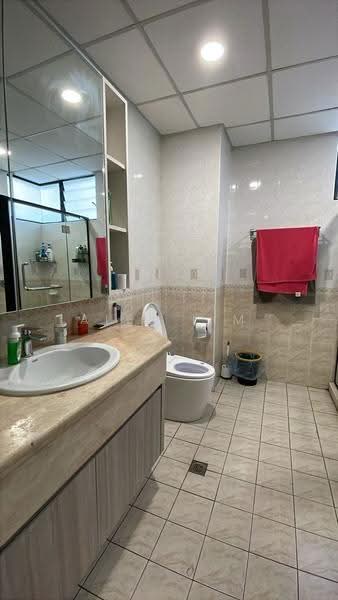 Kondominium untuk Disewa di Sri Pangkor Condominium - Alex Lim - Bathroom - PropertyGuru.com.my