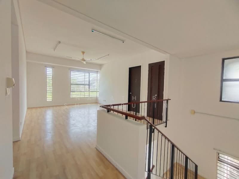 2-storey Terraced House for Sale in Denai Alam (Shah Alam) - Nahathir Shahabudin - Interior - PropertyGuru.com.my