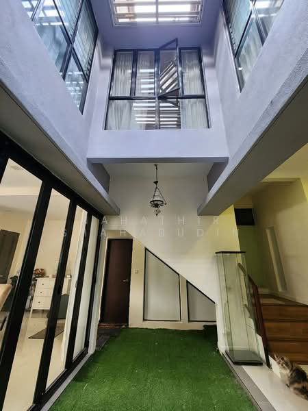 2-storey Terraced House for Sale in Denai Alam (Shah Alam) - Nahathir Shahabudin - Interior - PropertyGuru.com.my