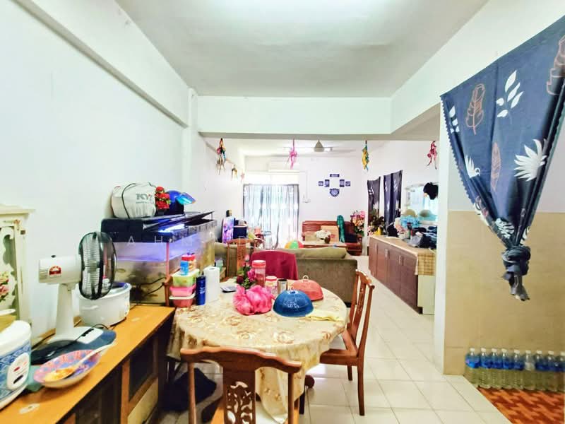 Flat for Sale at Pangsapuri Villamas - Ahmad Syafiq - PropertyGuru.com.my
