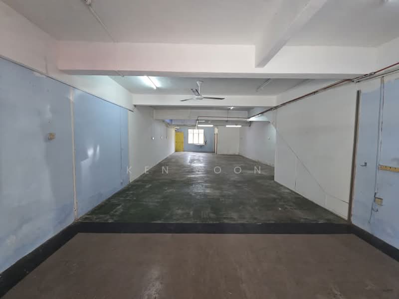 Shop for Rent in Batu Berendam (Melaka) - Ken Soon - Interior - PropertyGuru.com.my