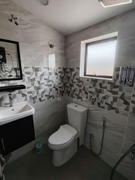 2-storey Terraced House for Sale in Taman Falim Indah (Ipoh) - Kelvin Chong - Bathroom - PropertyGuru.com.my