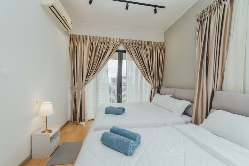 Condominium for Rent at Bay Laurel @ Country Garden Danga Bay - Jessy Koh - Bedroom - PropertyGuru.com.my