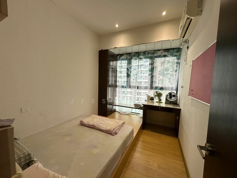 Condominium for Rent at Amberside @ Country Garden Danga Bay - Jessy Koh - Bedroom - PropertyGuru.com.my