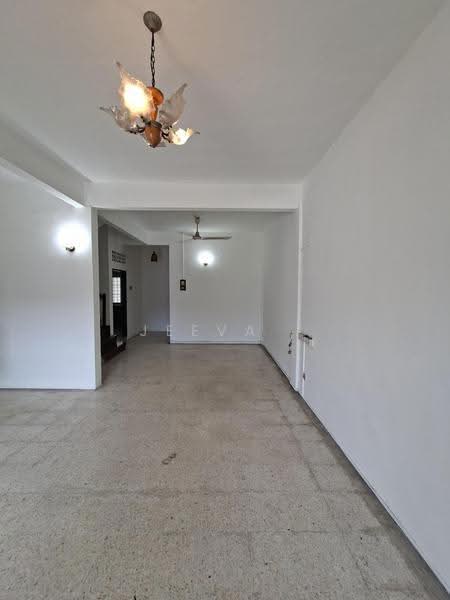Rumah Teres 2-Tingkat untuk Dijual di Seremban (Negeri Sembilan) - Jeevs Jeeva - Living Hall - PropertyGuru.com.my