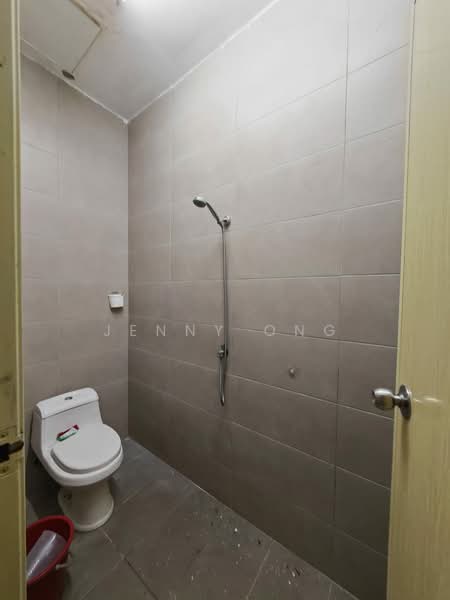 Butterworth untuk Untuk Disewa - RM 2,600 /bulan, Apr 2026 - Bathroom - PropertyGuru.com.my