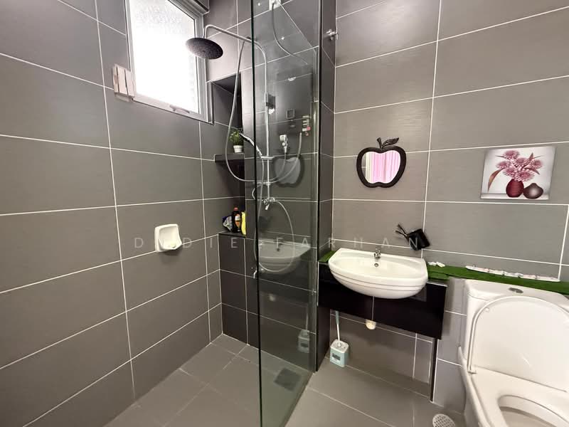 Setia Eco Village untuk Untuk Dijual - RM 1,250,000, Apr 2026 - Bathroom - PropertyGuru.com.my