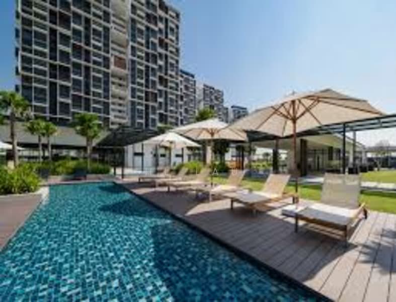 Duduk Se.Ruang @ Eco Sanctuary untuk Untuk Disewa - RM 2,000 /bulan, Apr 2026 - Pool - PropertyGuru.com.my