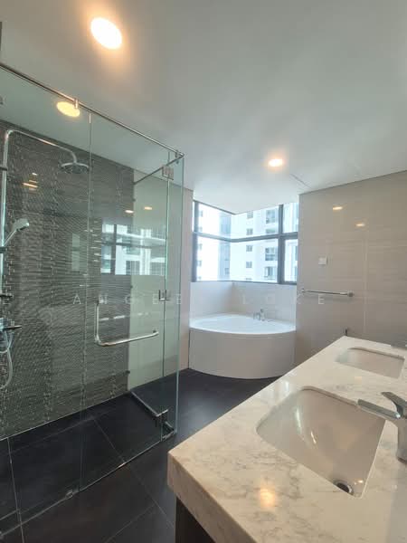 Condominium for Sale at D'Rapport - Angeel Loke - Bathroom - PropertyGuru.com.my