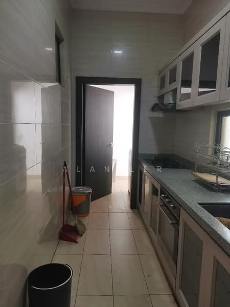 Condominium for Sale at Laguna Heights (Bukit Laguna) - Alan Ler - Kitchen - PropertyGuru.com.my