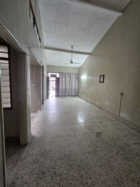 1-storey Terraced House for Sale in Taman Pelangi (Johor Bahru) - Winson Tan - PropertyGuru.com.my