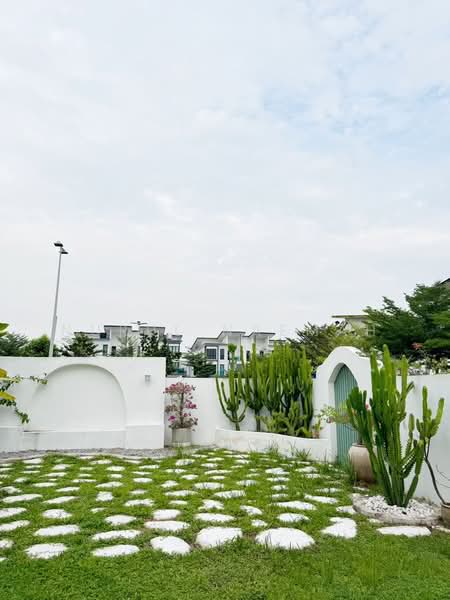 Semi-Detached House for Sale in Kajang (Selangor) - Nurul Naemah - Exterior - PropertyGuru.com.my