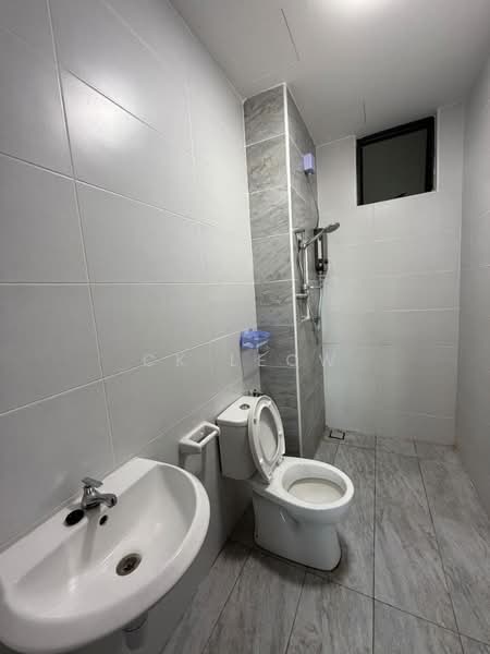 Condominium for Rent at KSL Residence 2 @ Kangkar Tebrau - Ck Leow - Bathroom - PropertyGuru.com.my