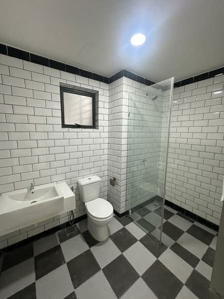 Service Residence for Rent at E'Island Lake Haven - Shirlee Toh - Bathroom - PropertyGuru.com.my