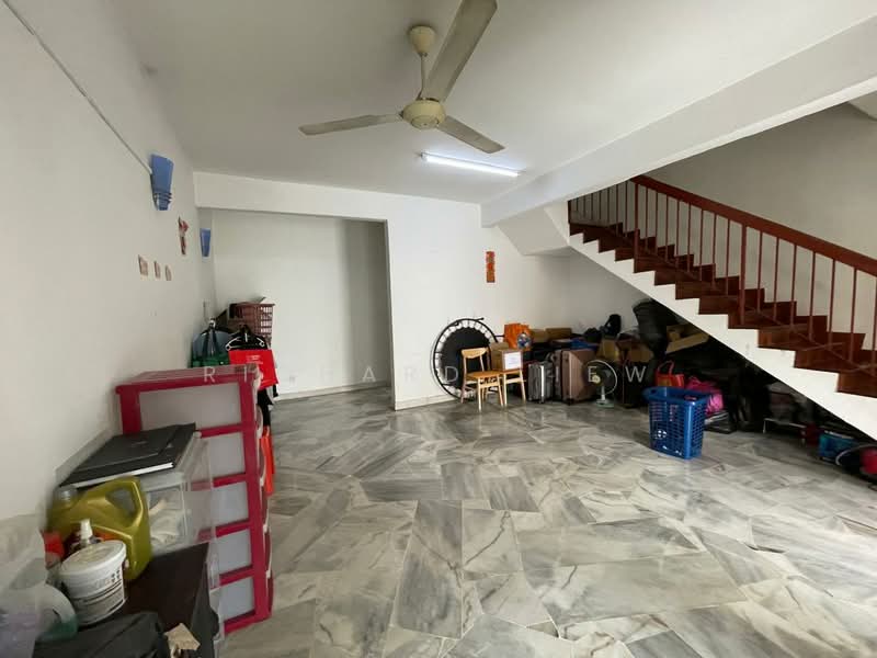 2-storey Terraced House for Sale in Taman Bukit Mayang Emas (Petaling Jaya) - Richard Liew - Interior - PropertyGuru.com.my