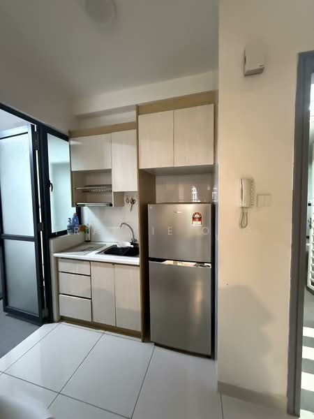 KL Traders Square untuk Untuk Disewa - RM 2,100 /bulan, Apr 2026 - Kitchen - PropertyGuru.com.my