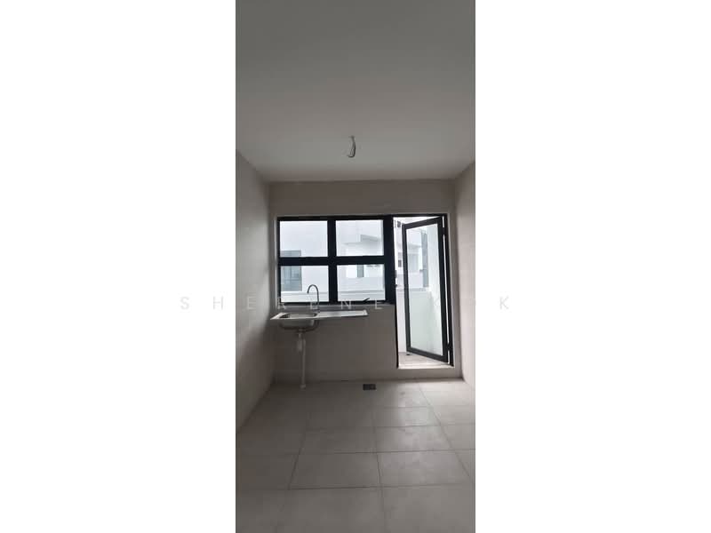Kedai untuk Dijual di Kuching (Sarawak) - Sherene Kok - Kitchen - PropertyGuru.com.my