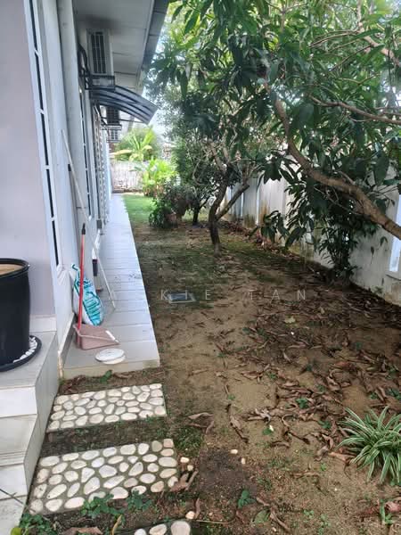 Link Bungalow for Sale in Seksyen 12 (Petaling Jaya) - Jackie Tan - Exterior - PropertyGuru.com.my