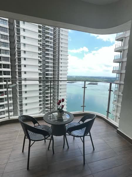 Condominium for Rent at Bay Laurel @ Country Garden Danga Bay - Ben Lee - Balcony - PropertyGuru.com.my