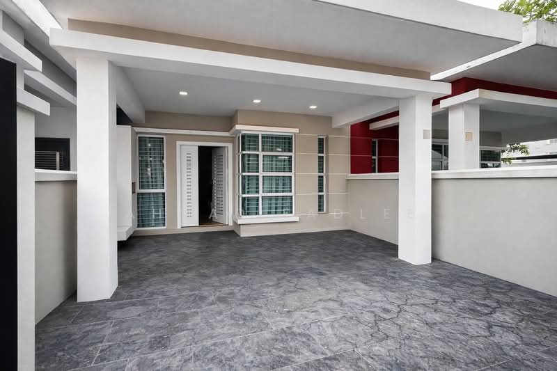 Rumah Teres 1 Tingkat untuk Dijual di Setia Alam (Selangor) - Ahmad Fadlee - PropertyGuru.com.my