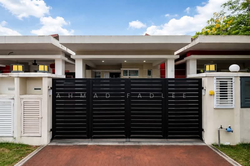 Rumah Teres 1 Tingkat untuk Dijual di Setia Alam (Selangor) - Ahmad Fadlee - PropertyGuru.com.my