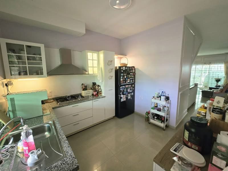 3-storey Terraced House for Sale in Tiger Lane (Ipoh) - Gary Tang - Kitchen - PropertyGuru.com.my