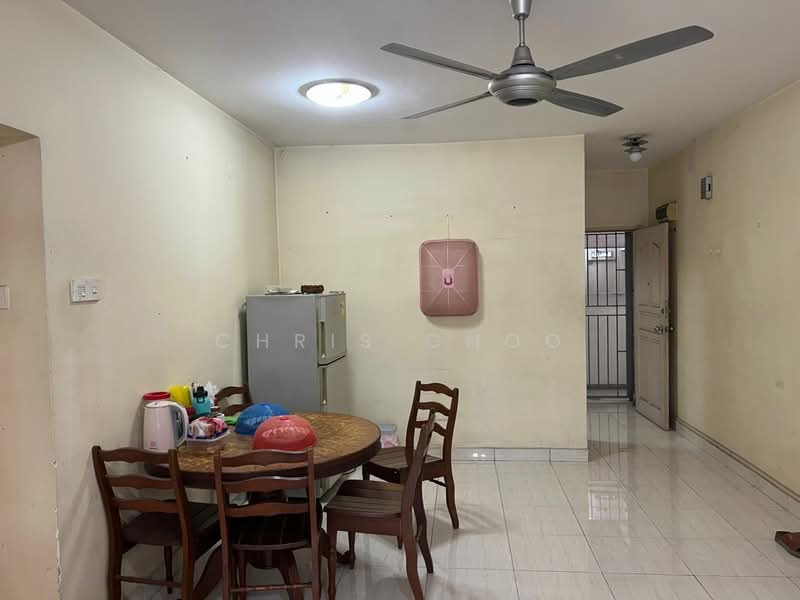 Condominium for Sale at Green Avenue Condominium - Chris Choo - Dining Room - PropertyGuru.com.my