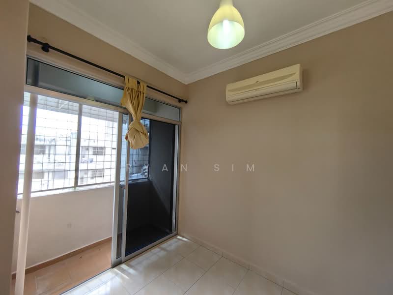 Apartment for Sale at Kayangan Puri Mutiara (KPM) - Ryan Sim - Balcony - PropertyGuru.com.my